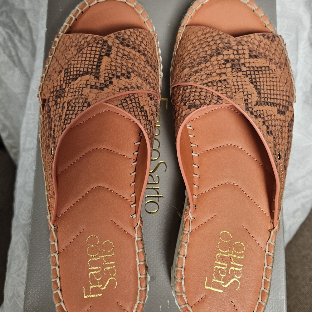 NIB Fanco Sarto sandals